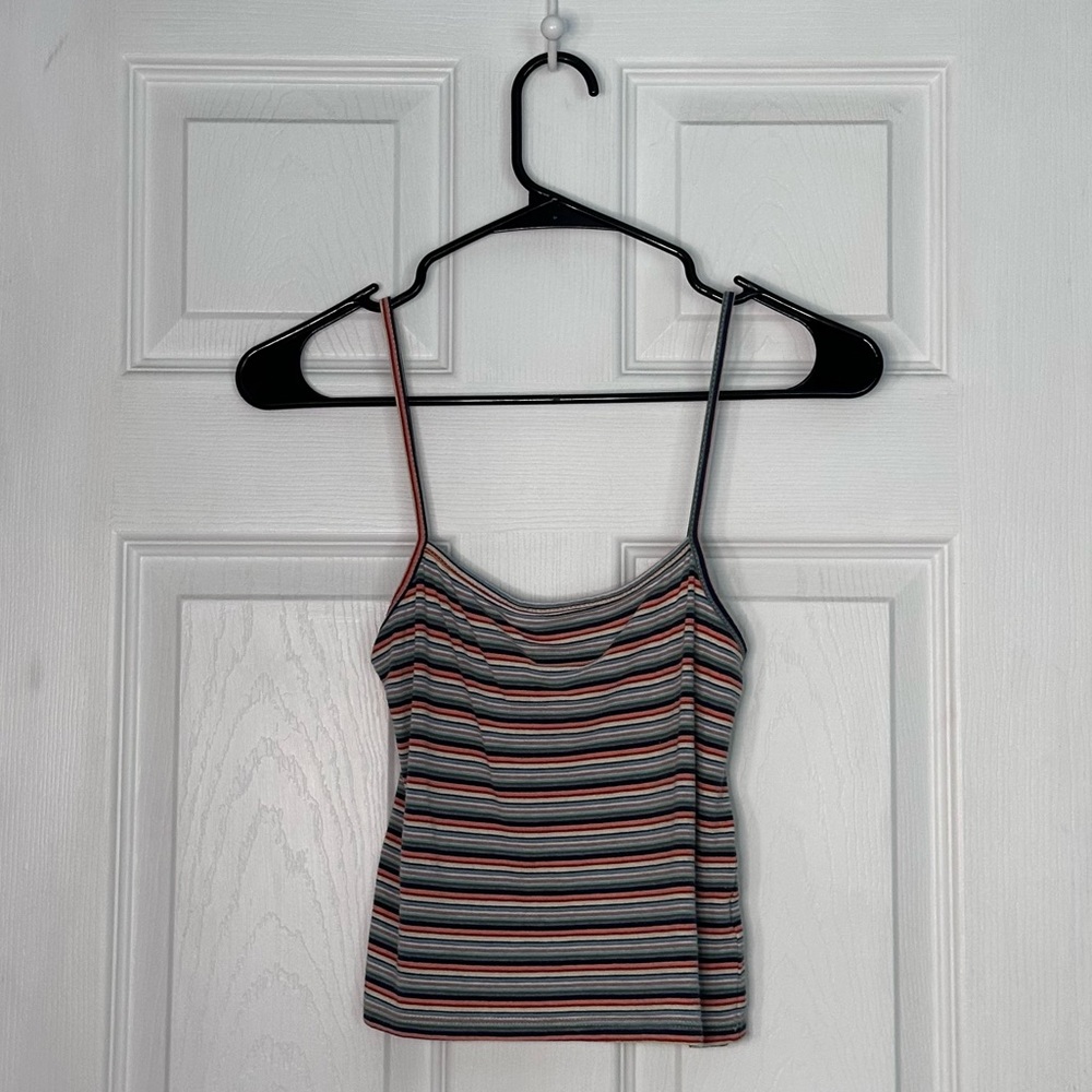 - [ ] Brandy Melville Vintage Rainbow Tank